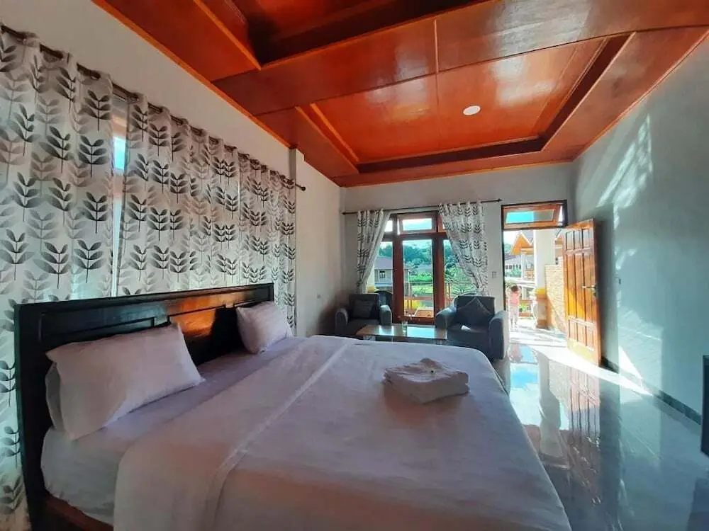 Озеро Тоба: Juma Cottages