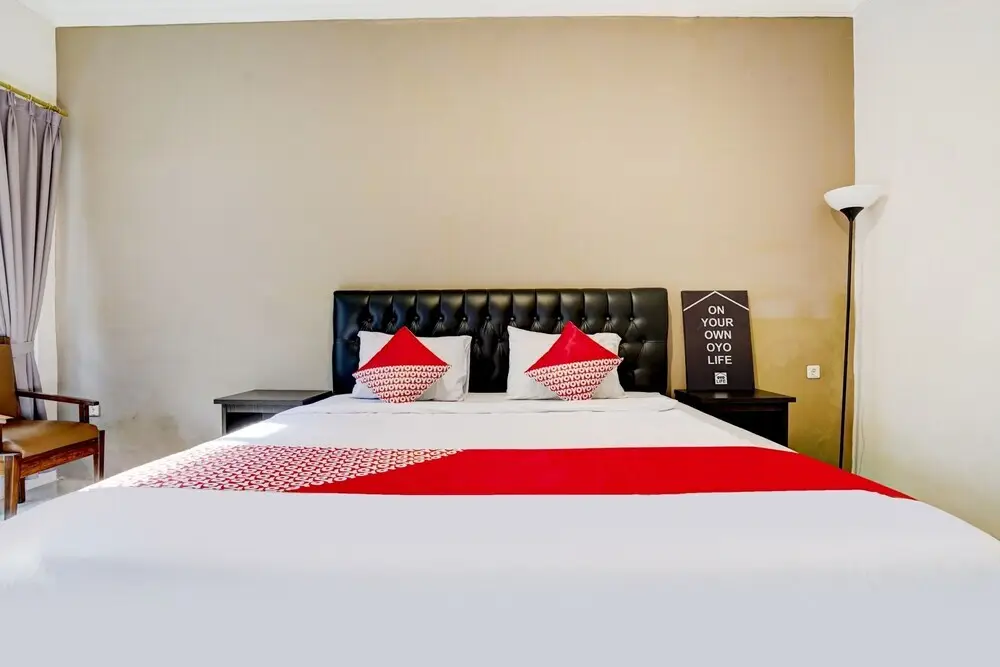 Чиребон: Capital O 2242 Hotel Rahayu