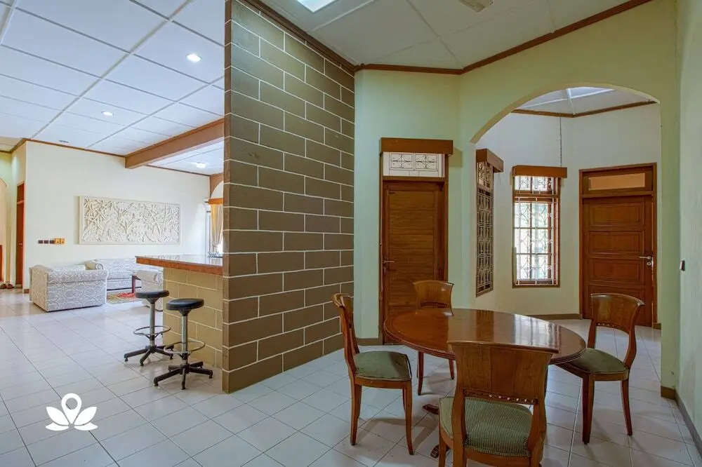 Джакарта: Tobana Pejaten House