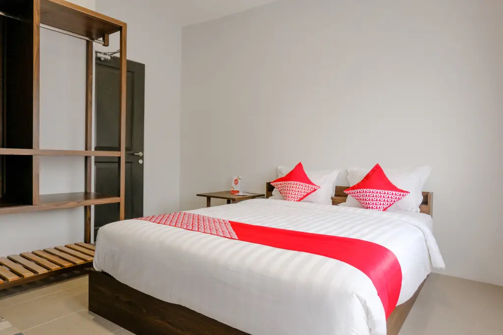 Бату: OYO 2350 Panorama Inn Residence
