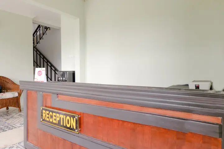 Бату: OYO 2350 Panorama Inn Residence