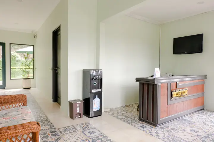 Бату: OYO 2350 Panorama Inn Residence
