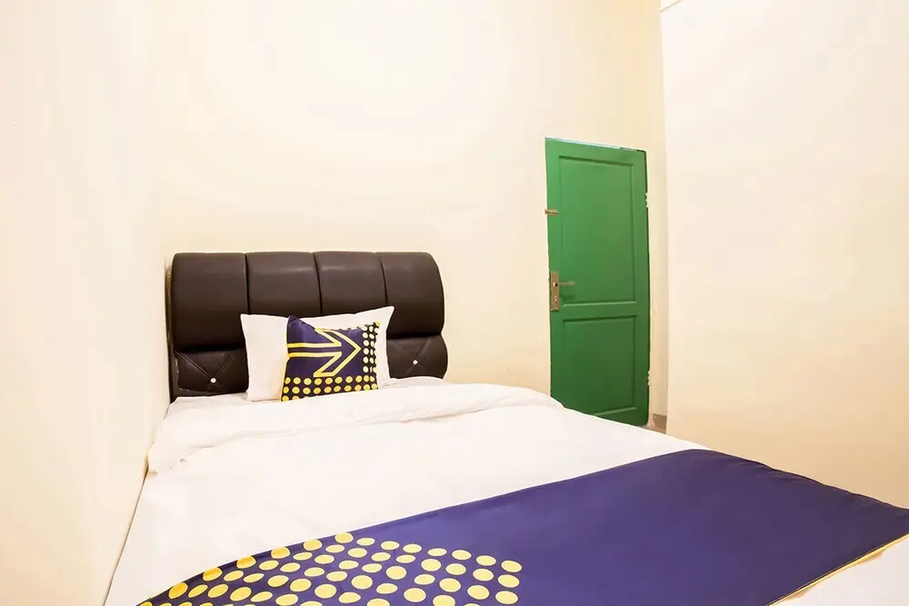 Медан: SPOT ON 2373 Executive Inn 2
