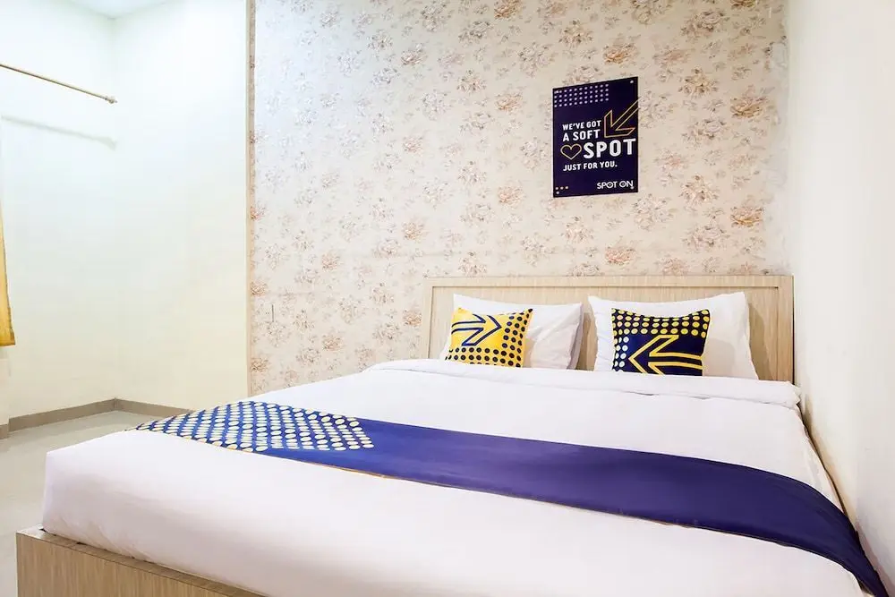 Медан: SPOT ON 2373 Executive Inn 2