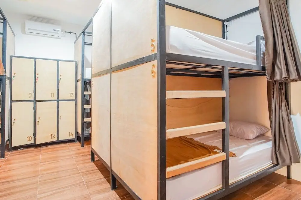 Унгасан: Uli Bali Hostel