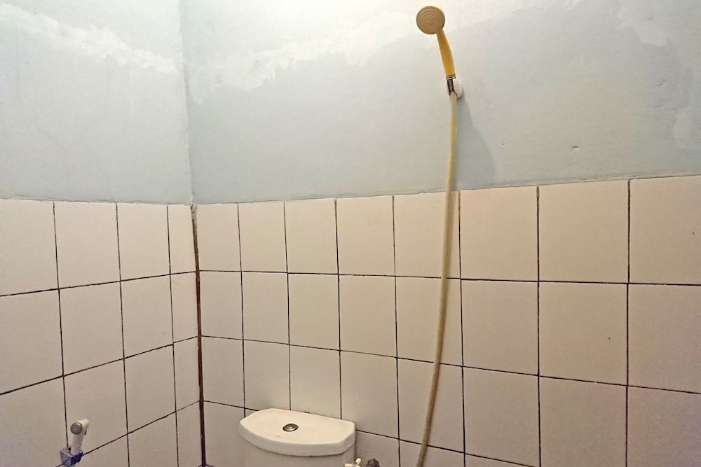 Джепара: Oyo 2467 Penginapan Dafista
