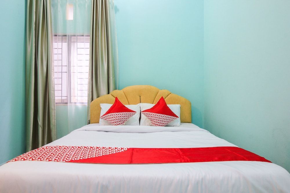 Пеканбару: OYO 2434 Tiaz 2 Homestay