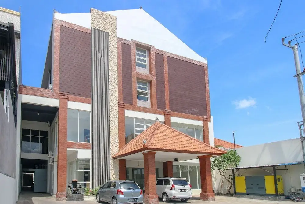 Падангсамбиан: Airy Denpasar Barat Mahendradatta 9 Bali