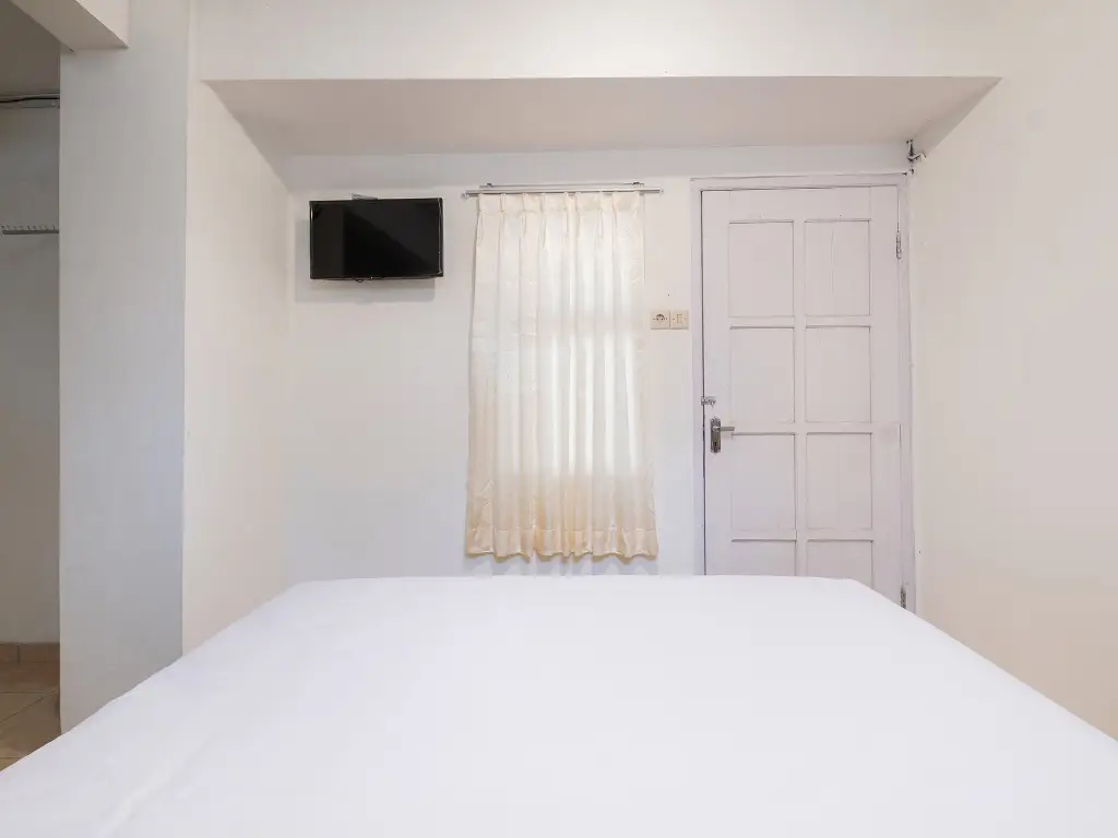 Депок: OYO 2173 Bnv House Babarsari