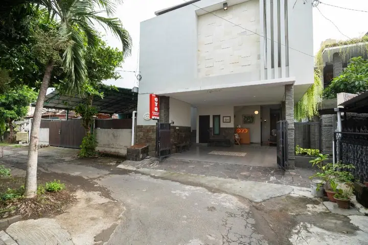 Джимбаран: OYO 2438 D' Tamblingan Guesthouse
