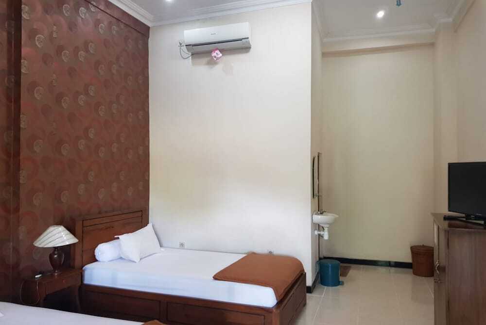 Сурабая: Oyo 2506 Prestige Residence 2