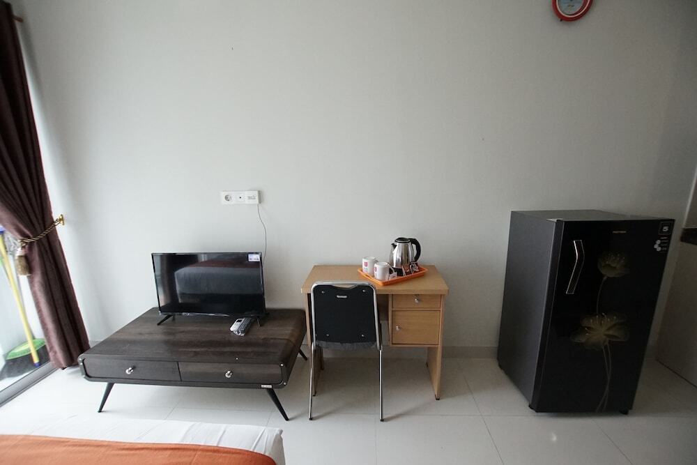 Джакарта: Apatel Puri Mansion 16 F1
