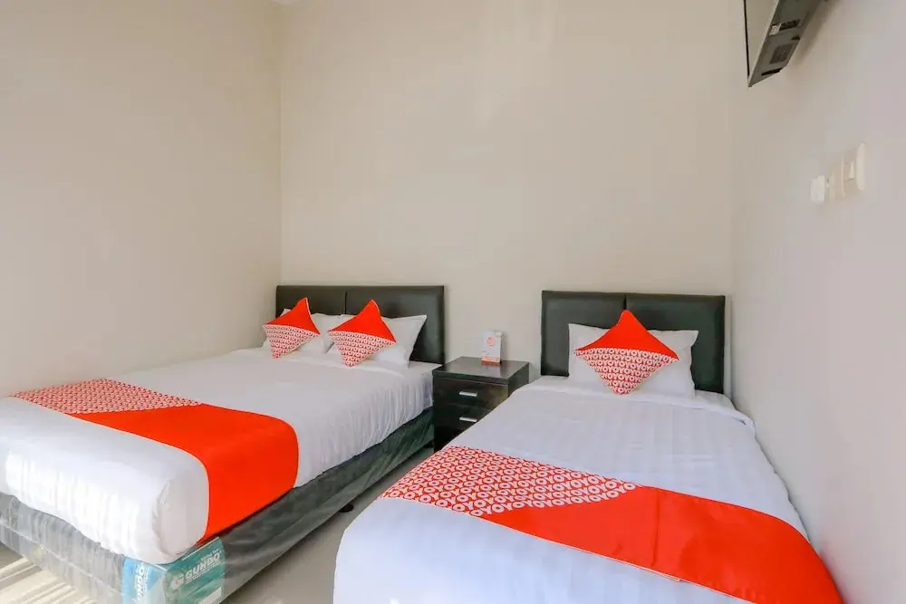 Джембер: Super OYO Capital O 2798 Semeru Residence Syariah