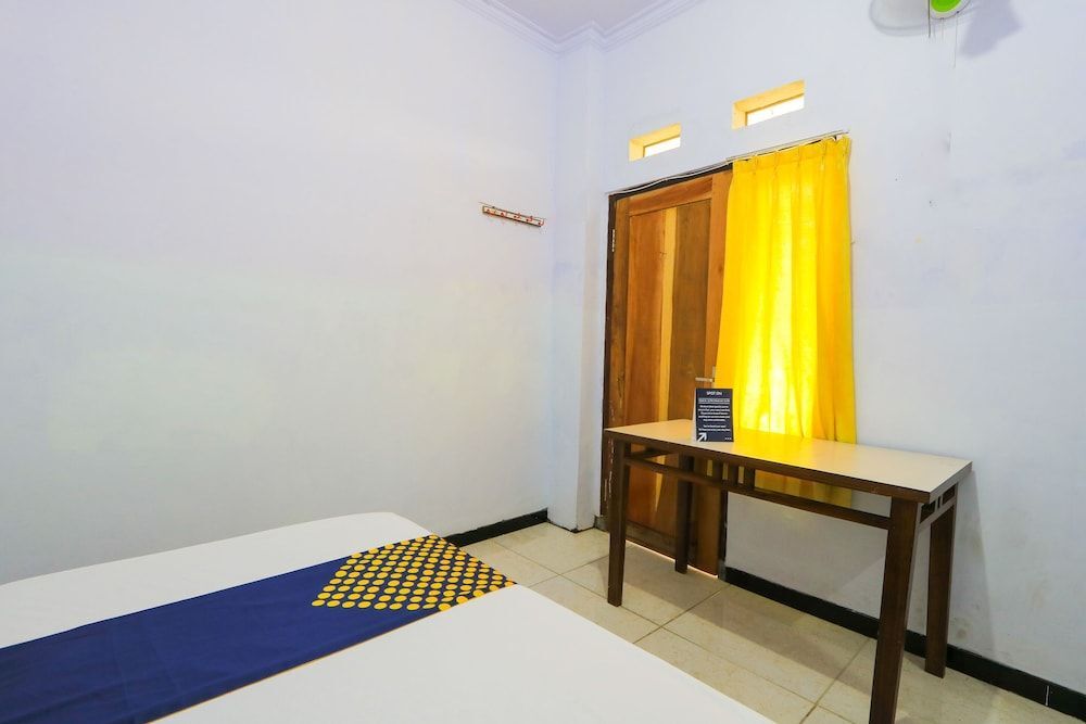 Баньюванги: OYO 2497 Pesona Guest House