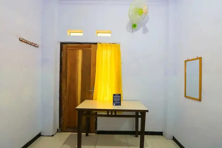 Баньюванги: OYO 2497 Pesona Guest House