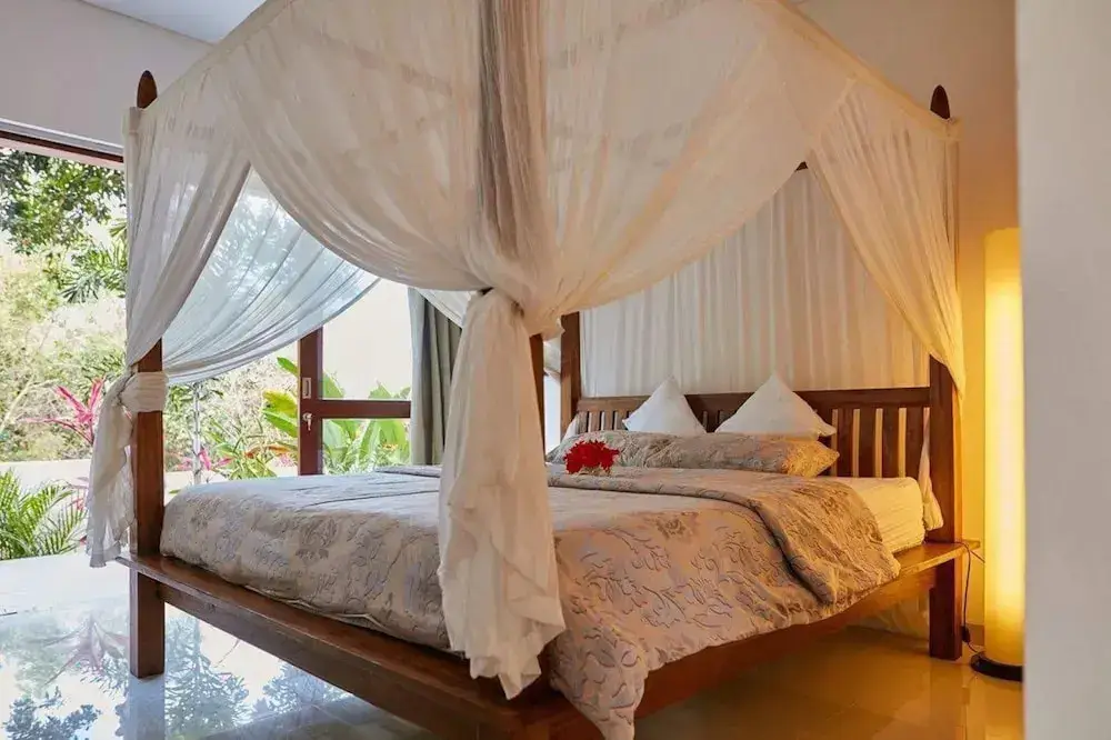 Беноа: Taman Bahagia Bali