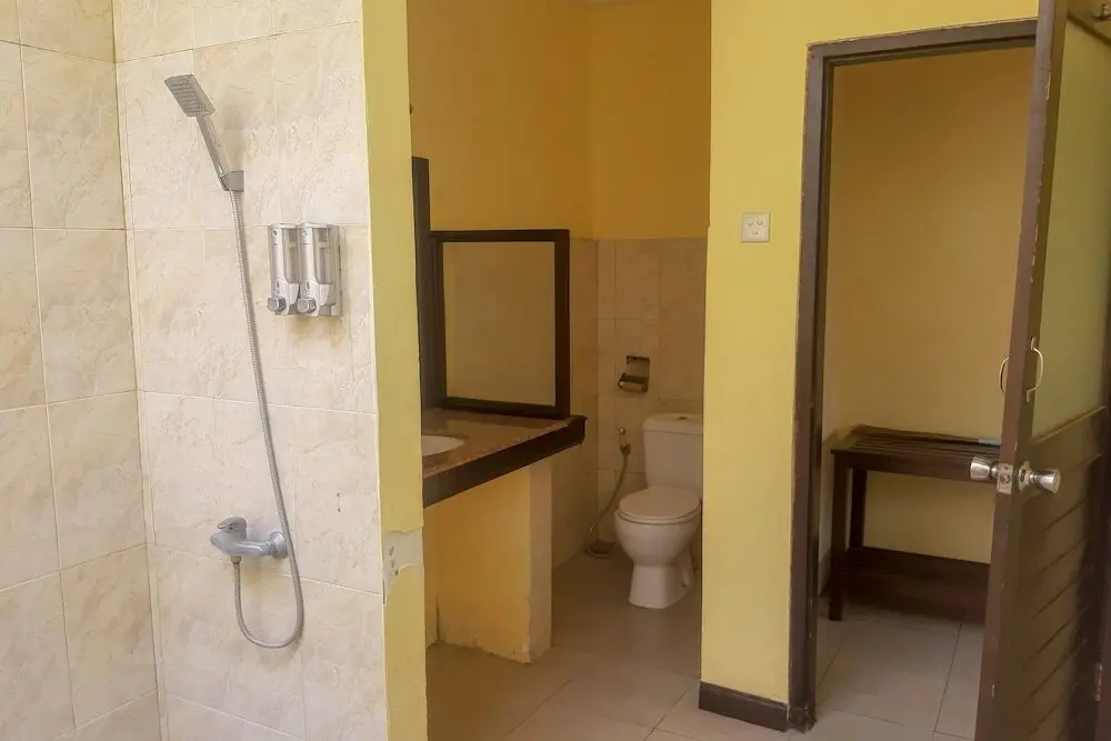 Темукус: Oyo 3070 Villa Lovina Eco Lodge