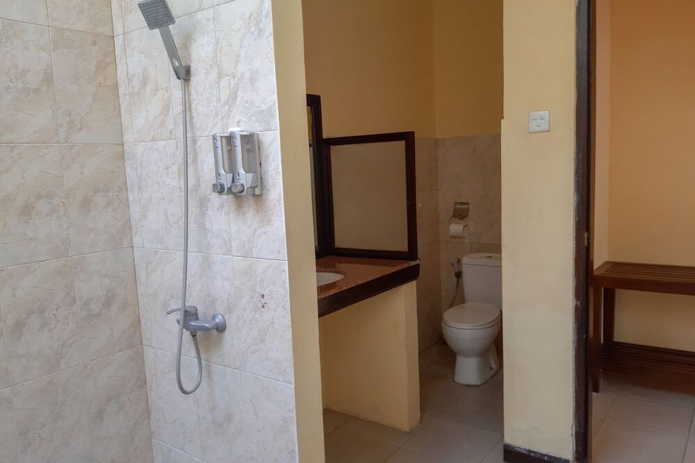 Темукус: Oyo 3070 Villa Lovina Eco Lodge
