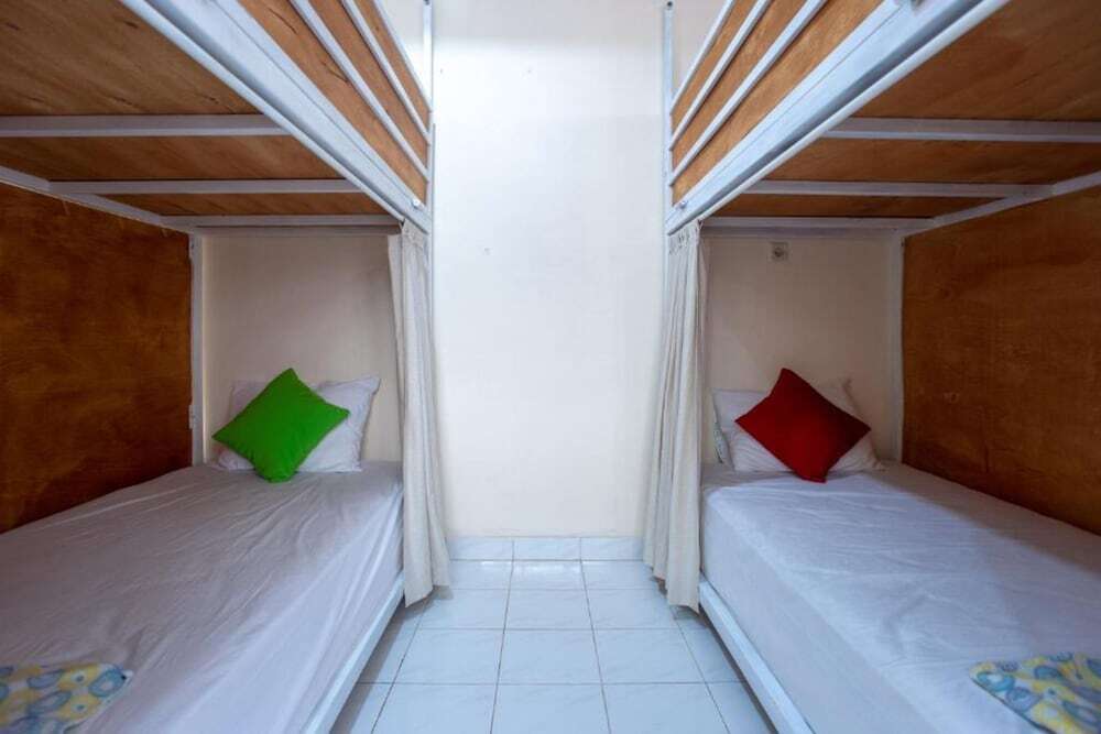 Пенида: Nushe Hostel