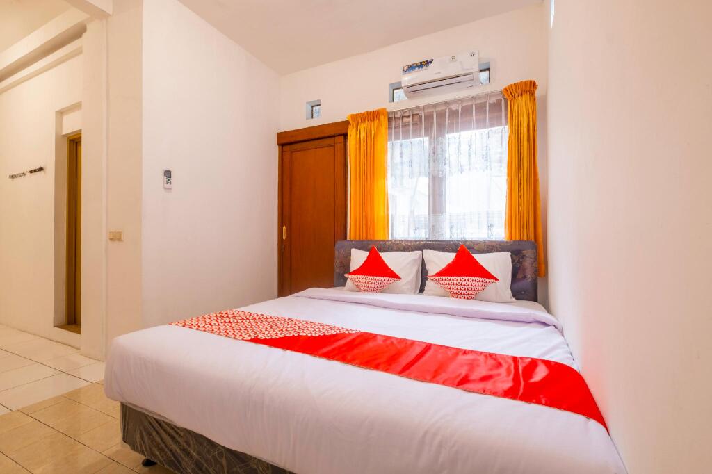 Бандунг: OYO 2728 Sinulingga Residence