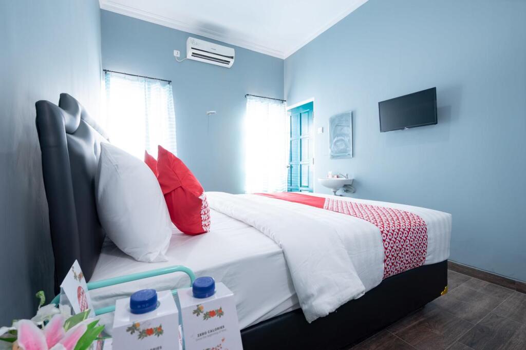 Батуретно: Oyo 2224 Lousiana House
