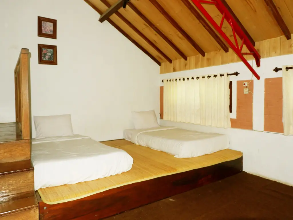 Бату: OYO 604 Cemara's Homestay