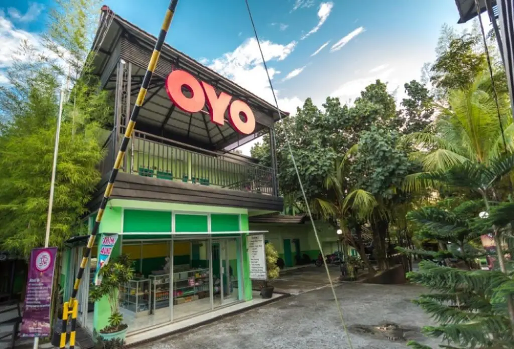 OYO 1745 Guest House Nur Aziziah 2 — фото 1