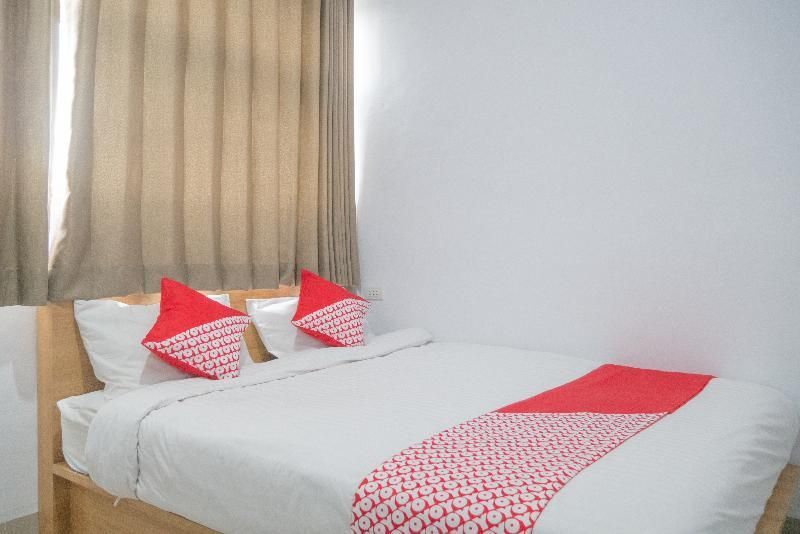 Белитунг: Audi Inn Hotel by OYO Rooms