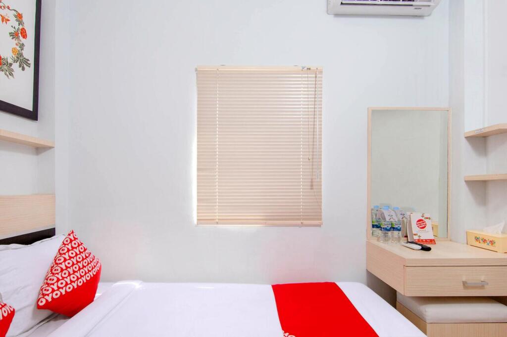 Медан: OYO 1177 WBS Residence