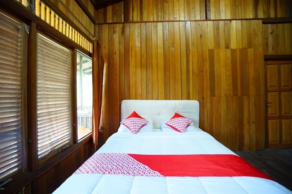 Манадо: OYO 1254 Golden Lake Resort