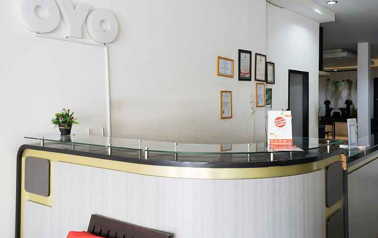 Джамби: Oyo 844 Surya Hotel