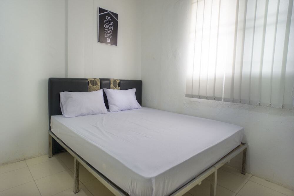 Медан: OYO Life 2366 Gatsu Kost