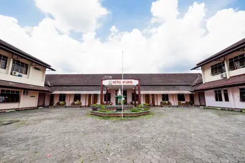 OYO 2495 Hotel Wijaya — фото 1