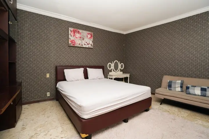 Сурабая: Oyo Life 2093 Kyla Residence