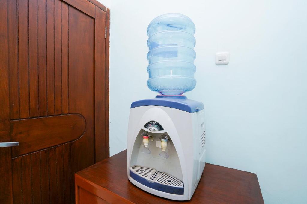 Сурабая: Oyo 2309 Kost Si Mbok Vivi