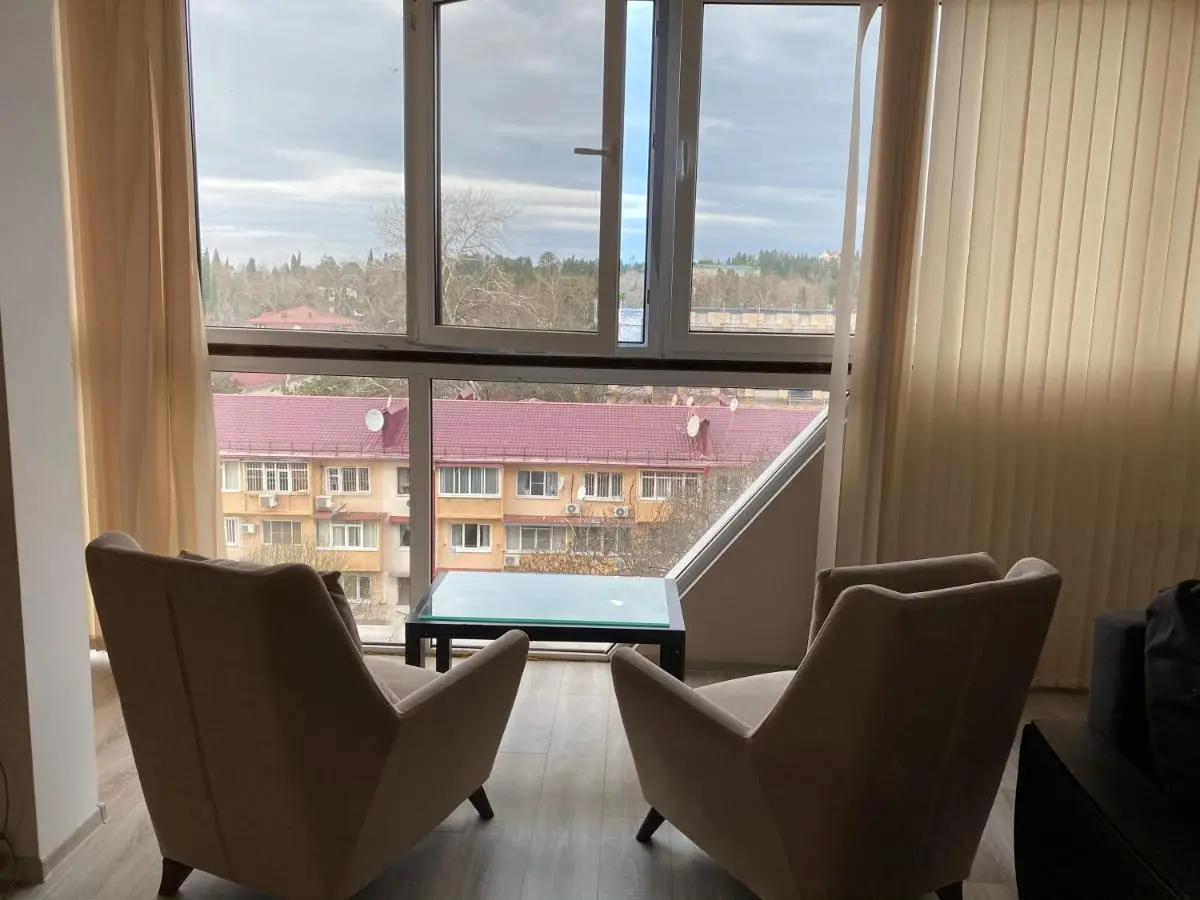 Сочи: Apartment on Roz 36