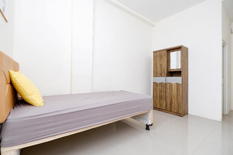 Семаранг: Oyo Life 1817 Kost Agus Salim