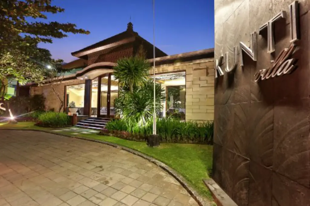 Кута: La Beau Kunti Villa
