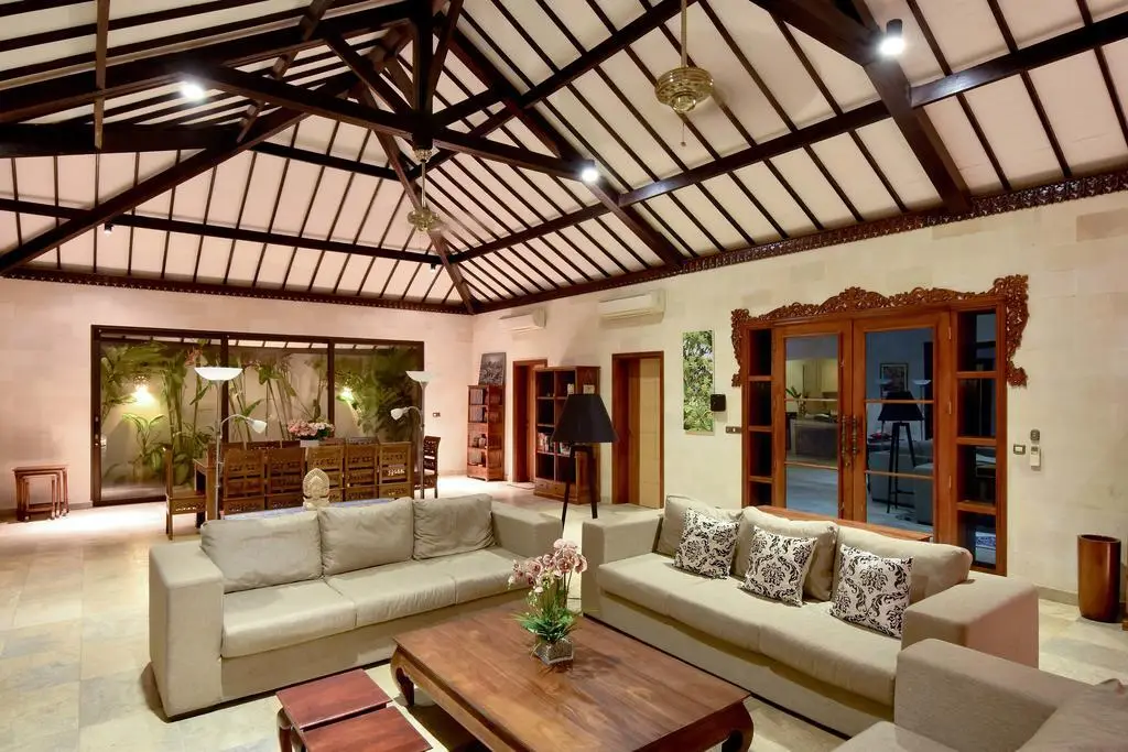 Чангу: Villa Agong