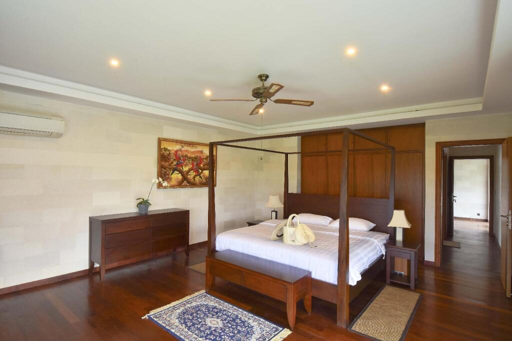 Чангу: Villa Agong