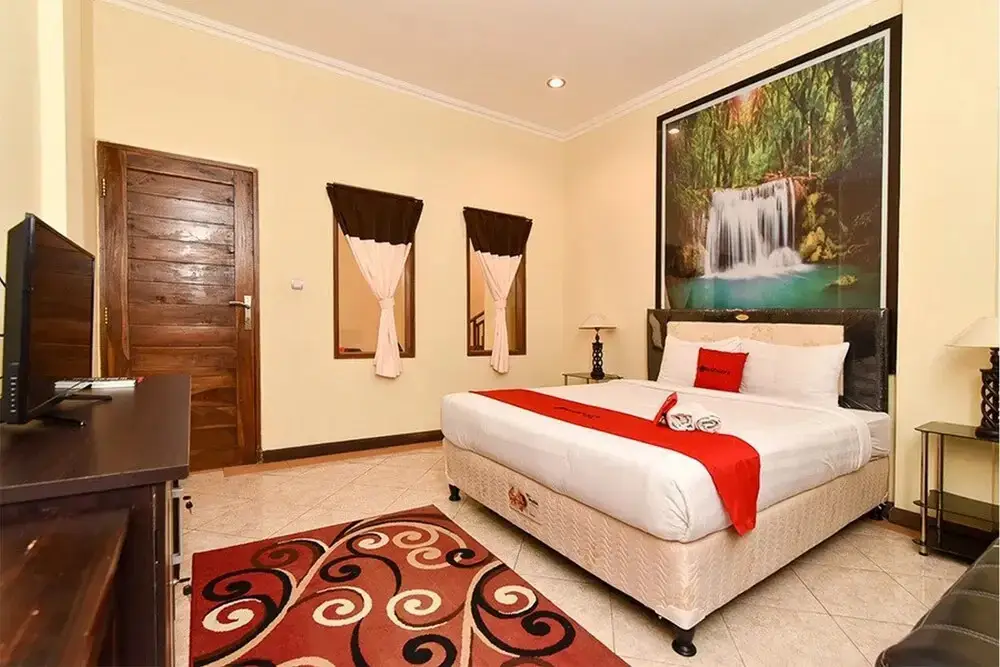 Джимбаран: Reddoorz Plus Near Benoa Square Bali