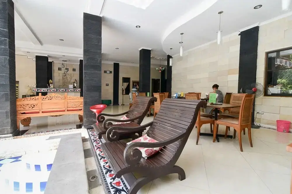 Джимбаран: Reddoorz Plus Near Benoa Square Bali