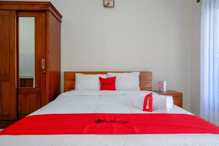 Денпасар: RedDoorz near Mertasari Beach