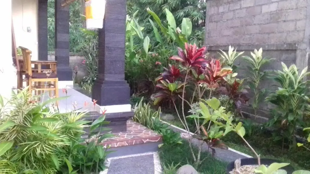 Убуд: Taman Puspa