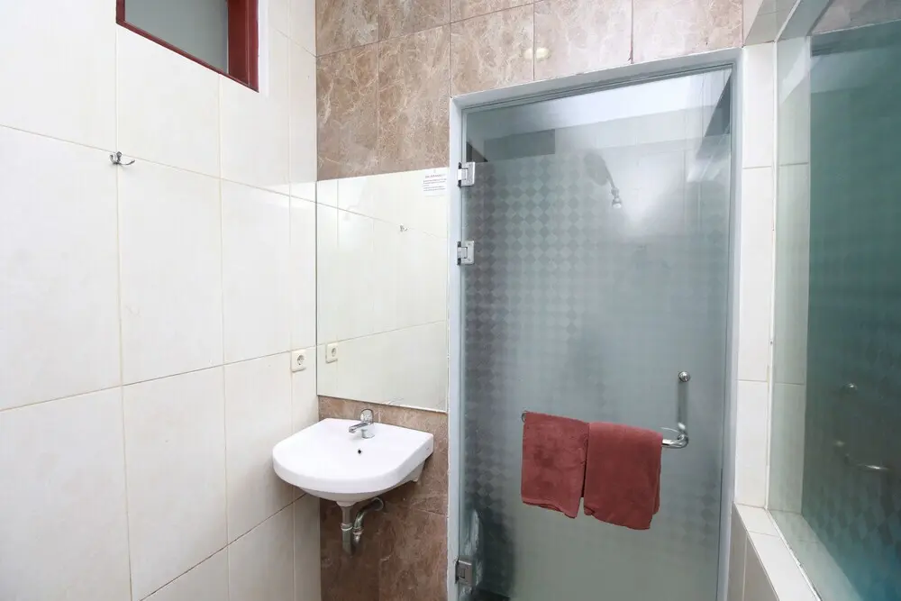 Бандунг: Airy Ciumbuleuit 156 Bandung