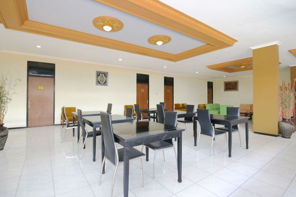 Джокьякарта: Airy Gondomanan KH Ahmad Dahlan 25 Yogyakarta