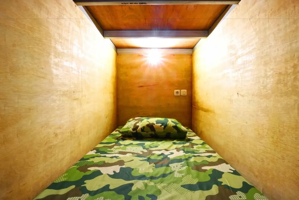 Южный Тангеранг: Kabin Kapsul Wisma Pondok Aren - Hostel