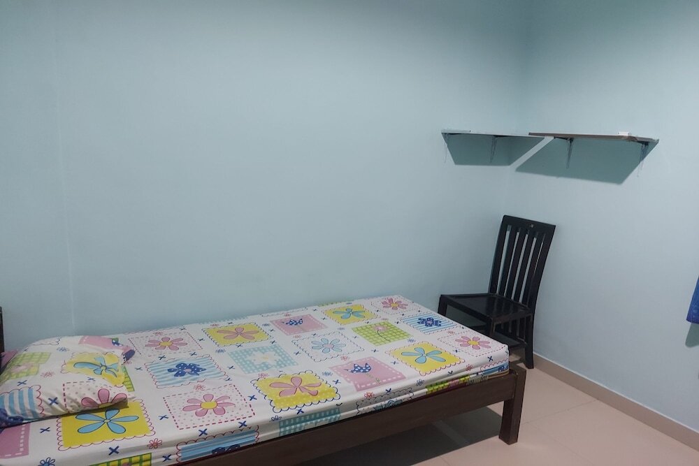 Джакарта: Kabin Kapsul Kayu Jati V Jakarta - Male Only - Hostel