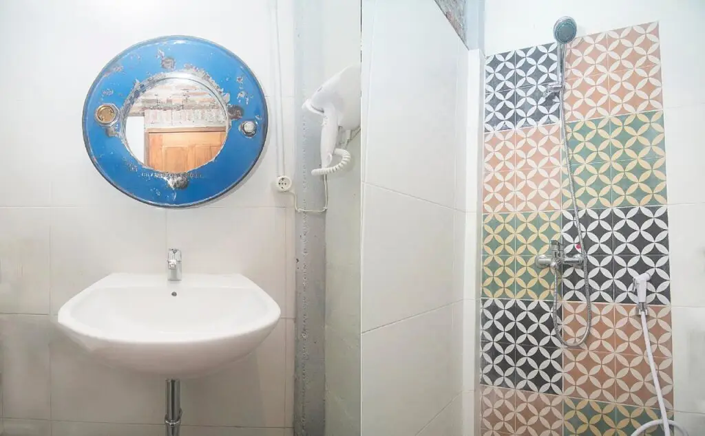 Депок: OYO 321 Kampung Lawasan Heritage Cottage