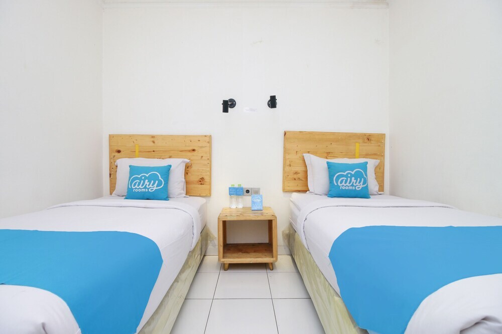 Бандунг: Airy Eco Kebon Jati H Basar 61 Bandung